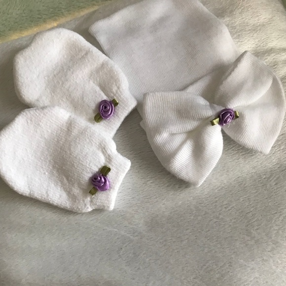 Deluxe Newborn Baby Girl 3 piece Bow Beanie Set - Picture 5 of 9